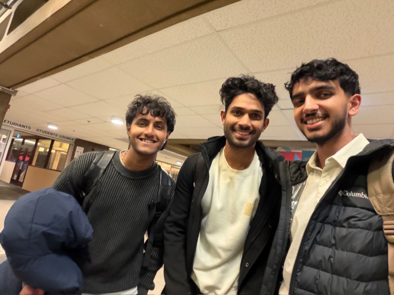 Paurav and his friends together during their McHacks trip in Montreal